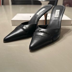 Isaac Mizrahi Black Leather Mules